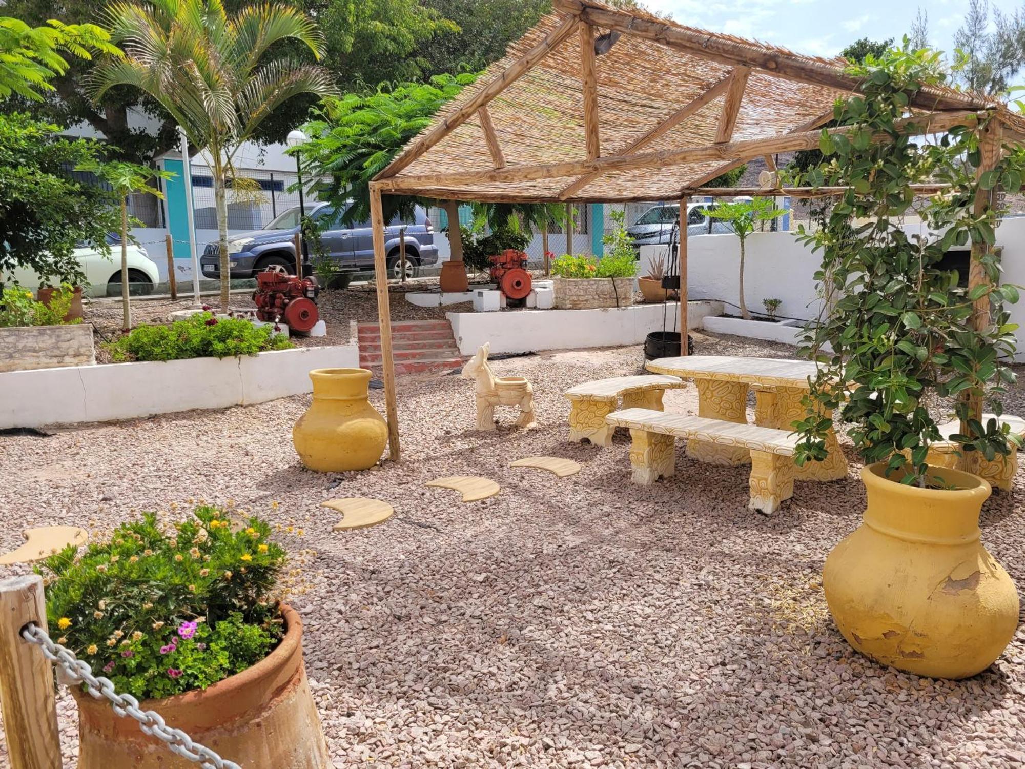 Chabela'S Hostel La Lajita Luaran gambar